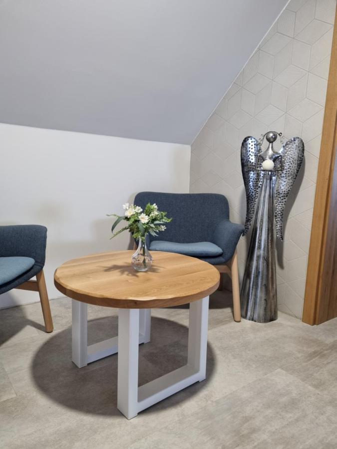 Apartmany U 3 Zbuju Malenovice  Eksteriør billede
